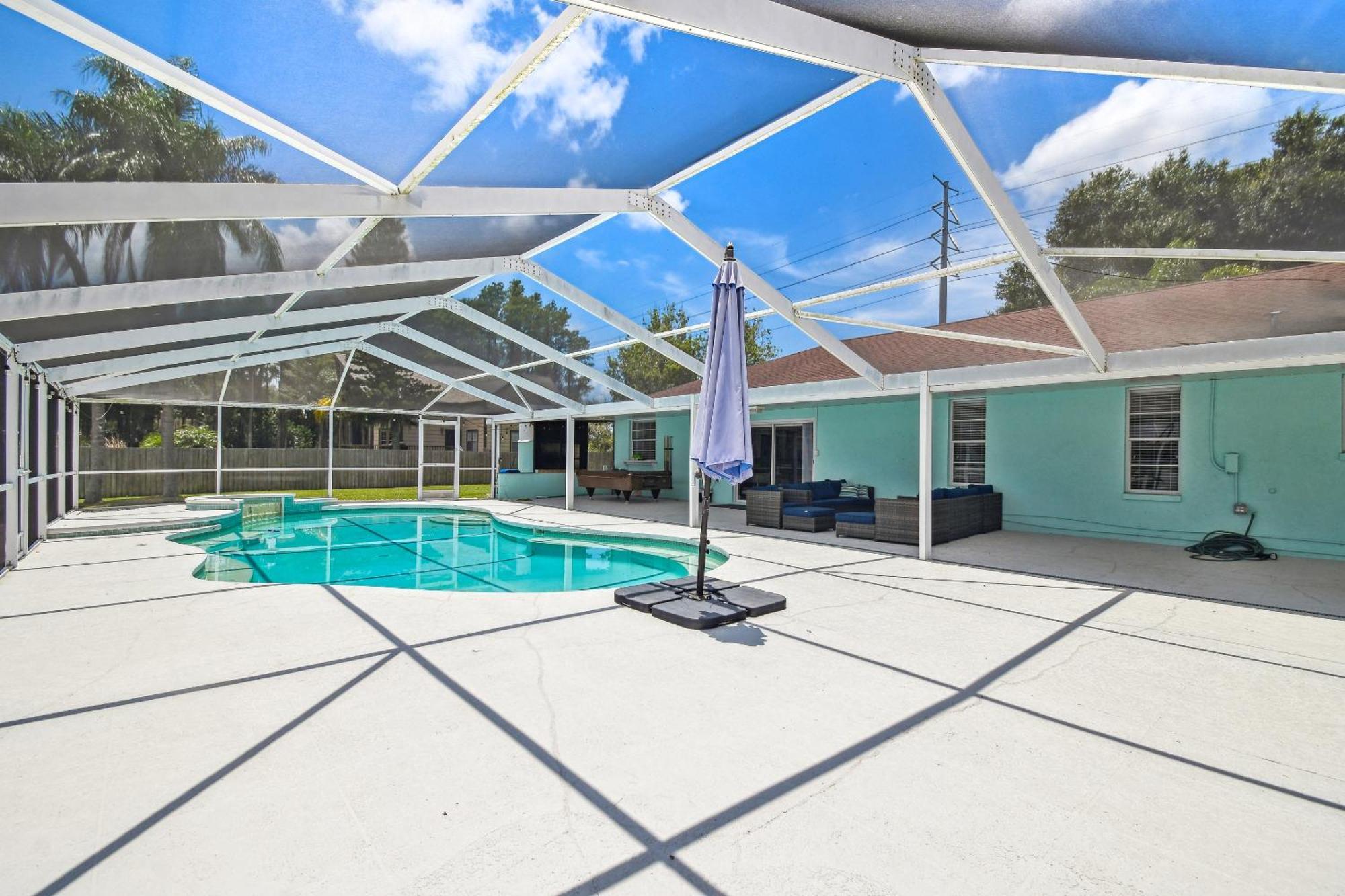 Lake House Westchase Area. Heated Pool Waterfront! Tampa Esterno foto